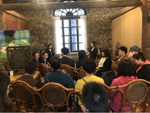 與祖國同頻共振 文化與藝術(shù)傳媒學(xué)院黨總支開展“我與祖國70周年”紅色教育活動(dòng)